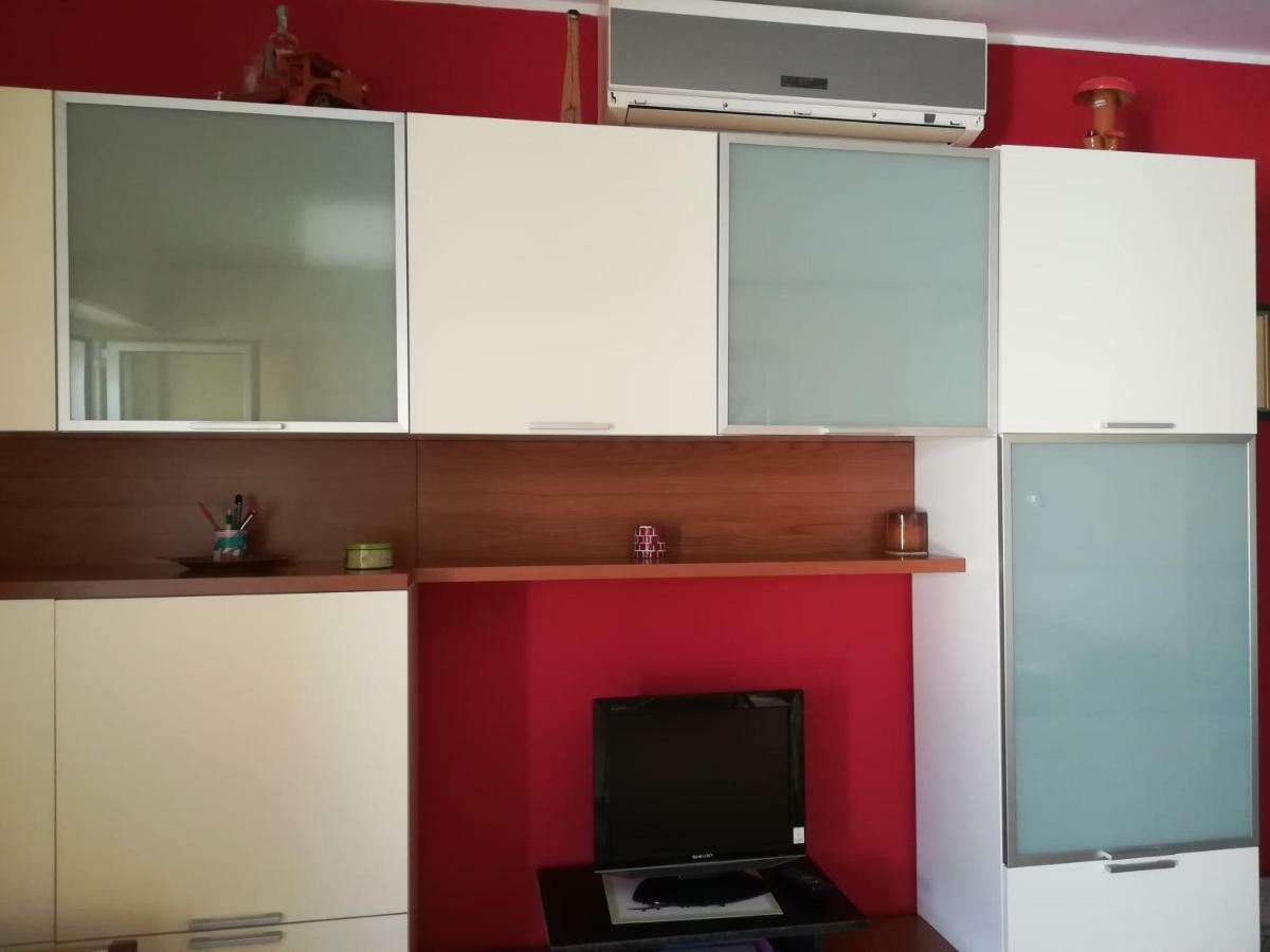 Apartamento A Casa Di Bruna Martella Exterior foto